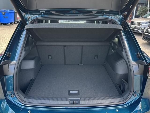 Volkswagen TIGUAN 1.5 eTSI DSG R-LINE PANO-DAK/TREKHAAKCAMERA/ACC/STOEL-STUURVERW