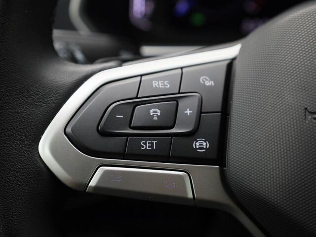Volkswagen TIGUAN 1.5 TSI 150pk DSG Elegance · Navigatie · Trekhaak · Camera + Parkeersensoren