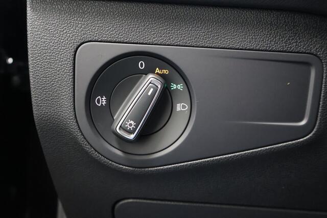 Volkswagen TIGUAN 1.5 TSI Elegance | Automaat | Trekhaak | ACC | LED