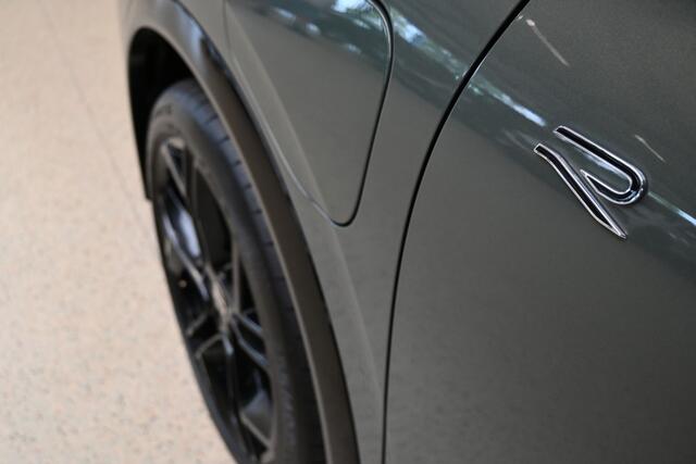 Volkswagen TIGUAN 1.5 eHybrid R-Line Edition | 360° Camera | Panoramadak | IQ. Light | 100% (Dealer) onderhouden label