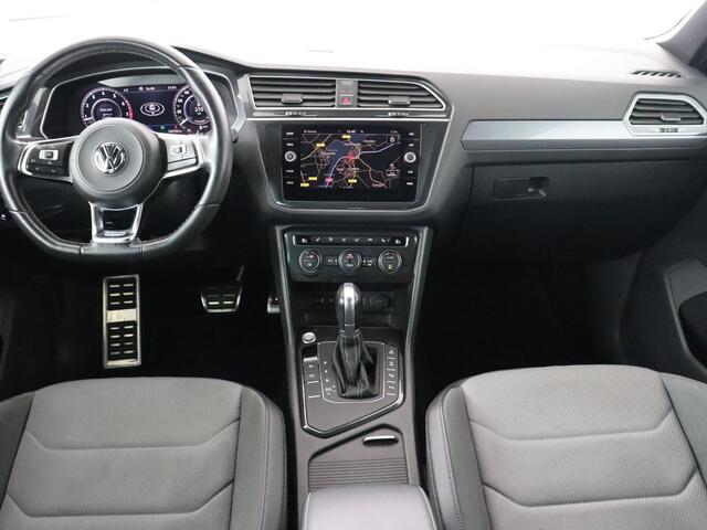 Volkswagen TIGUAN 1.4 TSI R Line | Stoelverwarming | Adaptief LED | Camera | Adaptive cruise | Park Assist | Navigatie | Keyless | Virtual Cockpit