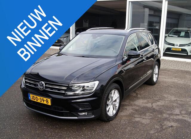 Volkswagen TIGUAN 1.4 TSI Comfortline Business Navi,Pdc,cruise,clima,Trekhaak,RIJKLAARPRIJS