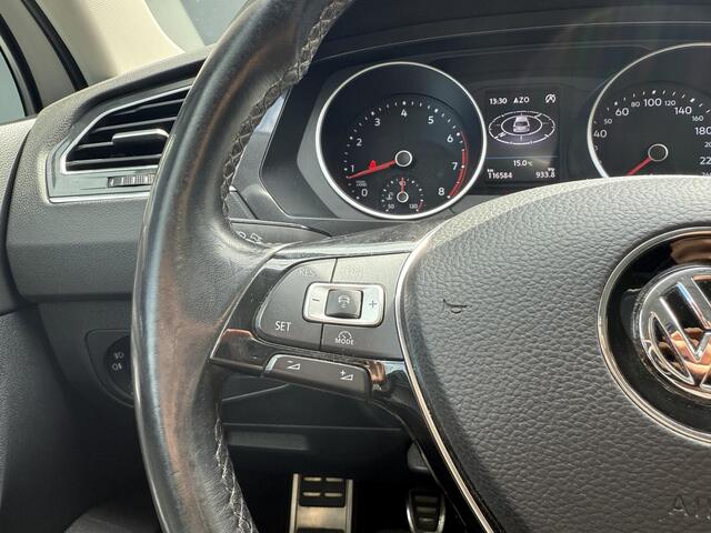 Volkswagen TIGUAN 1.4 TSI Comfortline Business / Elektrisch Wegklapbare Trekhaak ( 1600 KG trekgewicht ) / Stoelverwarming / Adaptieve Cruise Control / Navigatie / Bluetooth