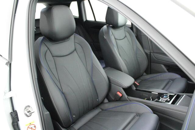 Volkswagen TIGUAN 1.5 272pk eHybrid R-Line Edition Black Style Leder Memory Harman Kardon Trekhaak Camera Panoramadak Stoelverwarming Massage
