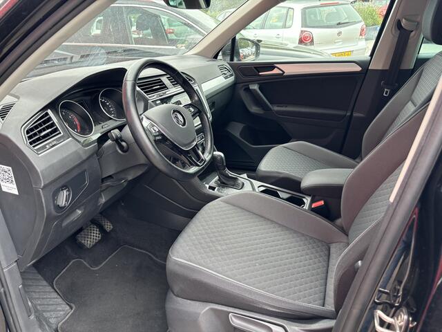 Volkswagen TIGUAN 1.5 TSI ACT Comfortline Business AUTOMAAT / TREKHAAK / FULL LED / NAVI / CLIMA / PDC / ACC / CARPLAY / NL-AUTO