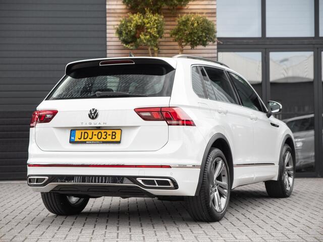 Volkswagen TIGUAN 1.5 TSI R-Line Business+ Trekhaak IQ Light Cam