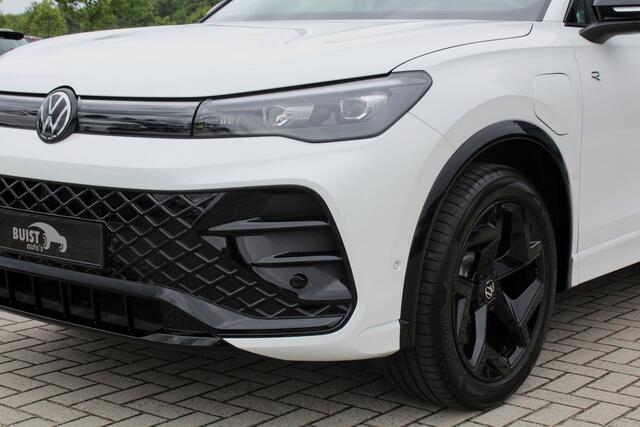 Volkswagen TIGUAN 1.5 eHybrid R-Line Business 272pk PANO TREKHAAK BLACK PACK NIEUWE AUTO!