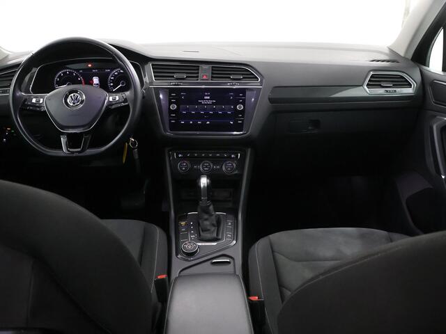 Volkswagen TIGUAN 1.4 TSI 4Motion Highline R | Panoramadak | R-Line | Navigatie | Carplay | Stoelverwarming | DAB |