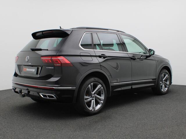 Volkswagen TIGUAN 1.4 TSI eHybrid R-Line Business 245PK DSG Trekhaak, Achterruitrijamera, Elektr. Achterklep, Virtual Cockpit, Matrix-LED Verlichting, Adaptieve Cruise Control, Side Assist, Stuur- en Stoelverwarming, Park Assist, 19" LM Velgen
