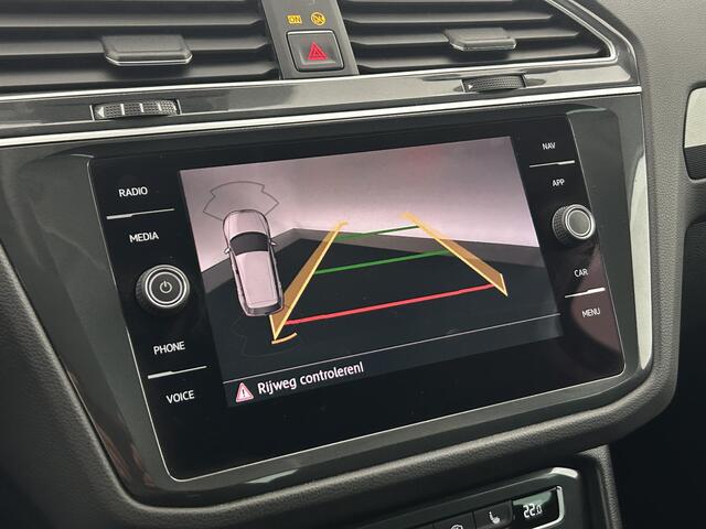 Volkswagen TIGUAN 1.4 TSI 150pk DSG 4Motion Highline Trekhaak Camera Virtual Cockpit Stoelverwarming Led Keyless Navigatie