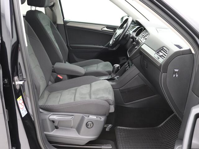 Volkswagen TIGUAN Allspace 1.5 TSI Comfortline Business Aut. Panorama /Trekh.