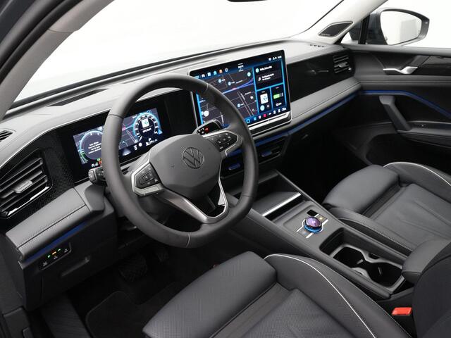 Volkswagen TIGUAN 1.5 eHybrid 204 pk DSG Life Edition | IQ Light | Harman Kardon audio | Trekhaak | Lederen bekleding Varenna | Stoelventilatie | Adaptive Cruise | Head-up Display | 19 inch