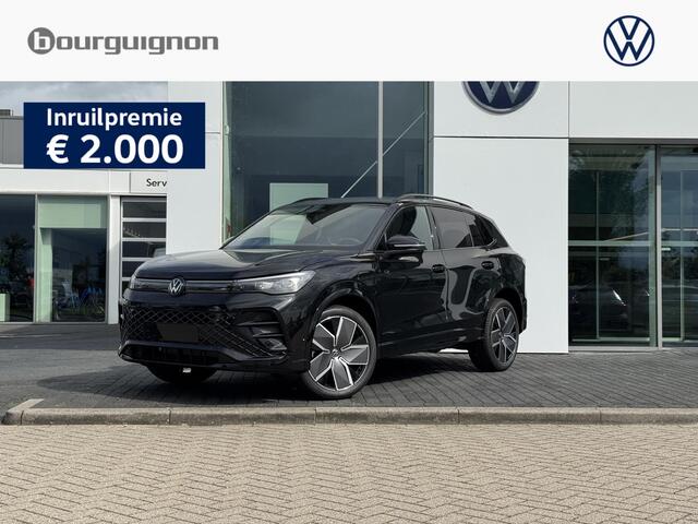 Volkswagen TIGUAN 1.5 eHybrid R-Line Edition 204 PK | Trekhaak | Panoramadak | Adaptieve Cruise Control | Stoel & Stuur Verwarming |