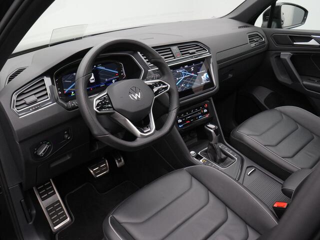 Volkswagen TIGUAN 1.4 TSI eHybrid 245 pk DSG R-Line Business+ | Panoramadak | Leder Vienna bekleding | Trekhaak | Adaptieve onderstelregeling (DCC) | Rondomzicht camera | IQ.Light | 20 inch