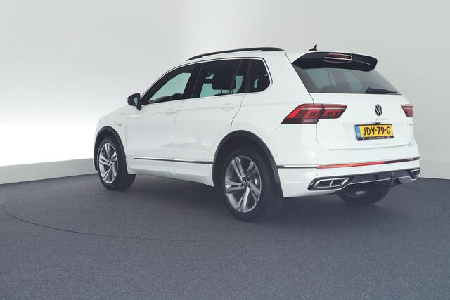 Volkswagen TIGUAN 1.4 TSI 245pk eHybrid R-Line Business+ Trekhaak Leder Stoelverwarming Keyless Virtual Cockpit Navigatie