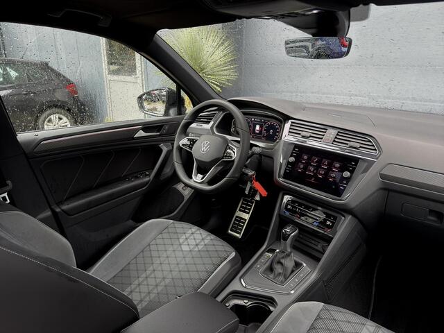 Volkswagen TIGUAN 1.5 TSI 3x R-Line Pano/Head Up/Digital/Carplay