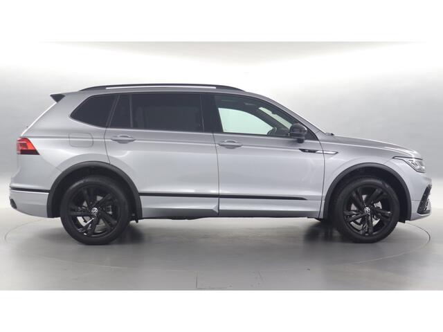 Volkswagen TIGUAN Allspace 1.5 TSI R-Line Business 7p. Black Style | LED Matrix | Camera | wegkl. trekhaak
