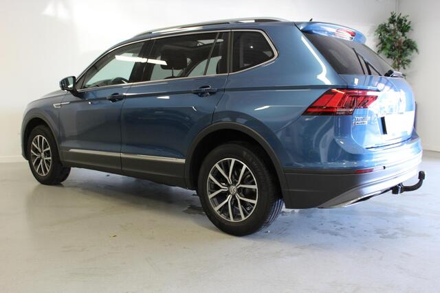 Volkswagen TIGUAN Allspace 2.0 TDI Comfortline Business | ACC | PANO-DAK | TREKHAAK | 150PK | CLIMA | STOEL-VERW | DAB | CARPLAY |