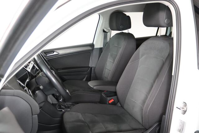Volkswagen TIGUAN Allspace 1.5 TSI Life Business 7-Persoons, Trekhaak,