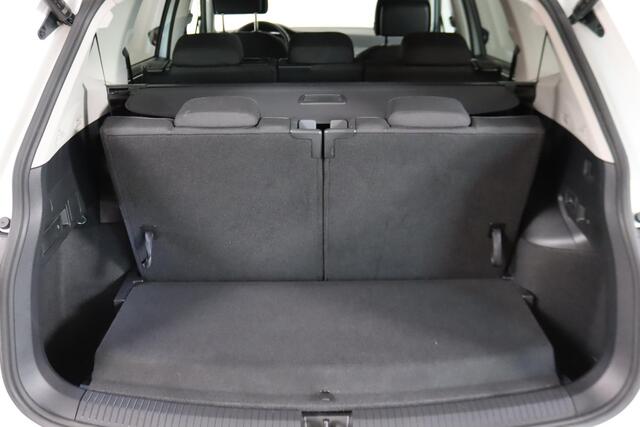 Volkswagen TIGUAN Allspace 1.5 TSI Life Business 7-Persoons, Trekhaak,