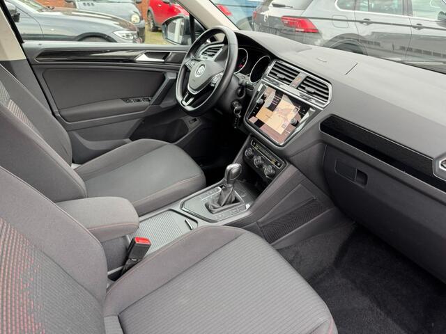 Volkswagen TIGUAN 1.4TSI 150PK DSG Sound Pano ACC Trekhaak Navi