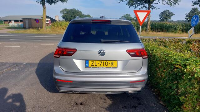Volkswagen TIGUAN Allspace 1.5 TSI Comfortline Business 7p. CLIMA/NAVI/DSG BJ 2019