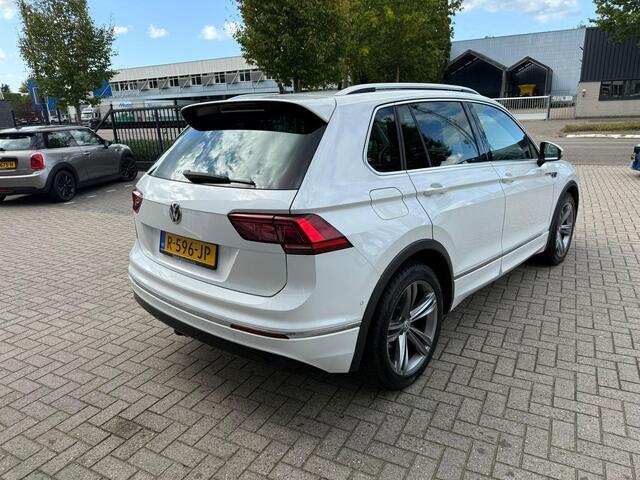 Volkswagen TIGUAN 2.0 TSI 4Motion Highline Business R