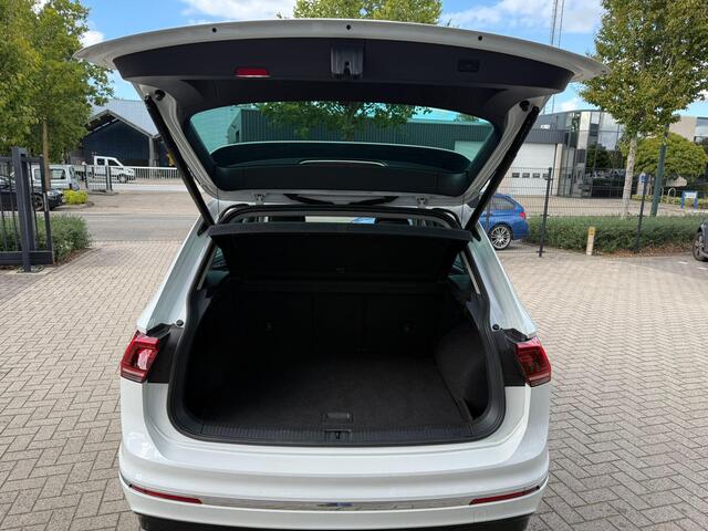 Volkswagen TIGUAN 2.0 TSI 4Motion Highline Business R