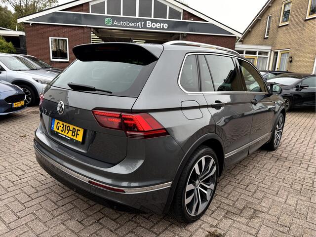Volkswagen TIGUAN 1.5 TSI ACT High R-Line 20''Lmv, Trekhaak, Stoelverwarming