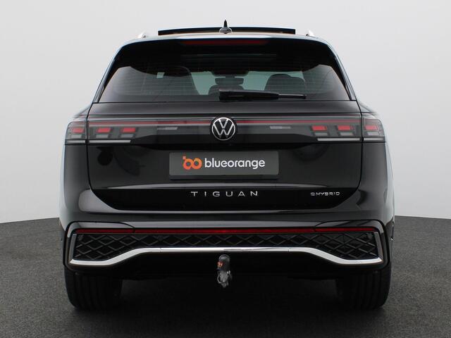 Volkswagen TIGUAN 1.5 eHybrid R-Line Edition 272PK DSG Pano-Schuifdak, Adaptieve Cruise Controle, Matrix LED verlichting, Keyless, Side Assist, Trekhaak, 20" LM Velgen