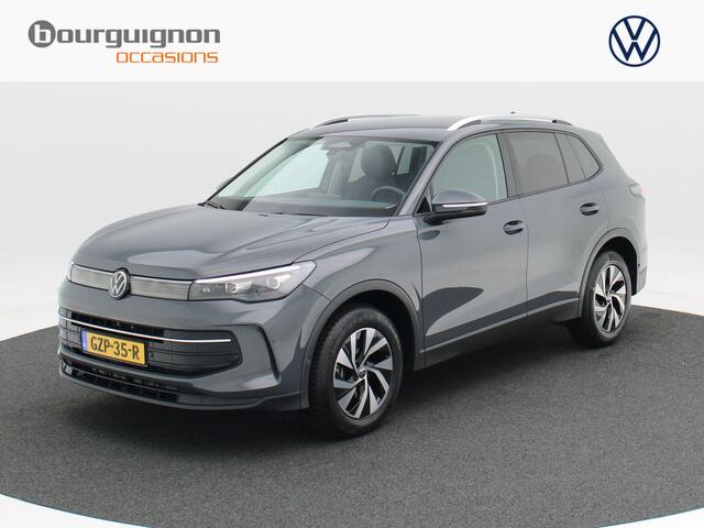 Volkswagen TIGUAN 1.5 eTSi 130 Pk Automaat Life Edition | Carplay | Trekhaak | Adaptive Cruise | Climate Control | Parkeersensoren | Stoel Verwarming | Navigatiesysteem | 17 Inch | 19.060 Km