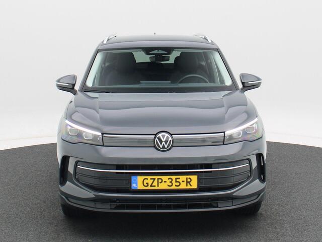 Volkswagen TIGUAN 1.5 eTSi 130 Pk Automaat Life Edition | Carplay | Trekhaak | Adaptive Cruise | Climate Control | Parkeersensoren | Stoel Verwarming | Navigatiesysteem | 17 Inch | 19.060 Km