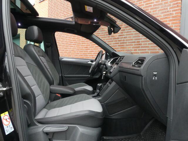 Volkswagen TIGUAN 2.0 TSI 4Motion 2 X R-line / Schuifdak / Trekhaak