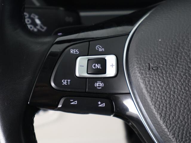 Volkswagen TIGUAN 2.0 TSI 4Motion Highline Business R | 360° Camera | Trekhaak | Vol leer | Stoelverwarming | Schuif-/Kanteldak |