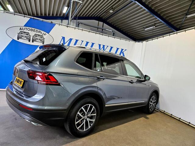 Volkswagen TIGUAN 1.5 TSI Comfortline Business / Camera / Panoramadak / NL Au