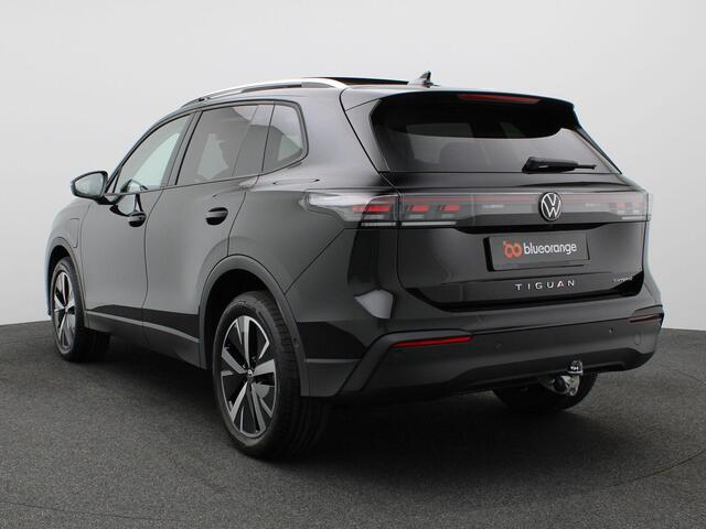 Volkswagen TIGUAN 1.5 eHybrid Life Edition 204PK DSG Adaptieve Cruise Controle, Achteruitrijcamera, Stoel-Stuurverwarming, Keyless, Navi via Apple Carplay/Android Auto, Side Assist, Trekhaak, 19" LM Velgen
