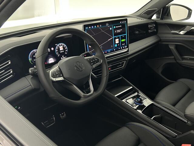 Volkswagen TIGUAN 1.5 204pk eHybrid R-Line Edition Black Style Trekhaak 360Camera Memory Leder Head-Up harman/kardon Keyless Virtual Cockpit Navigatie