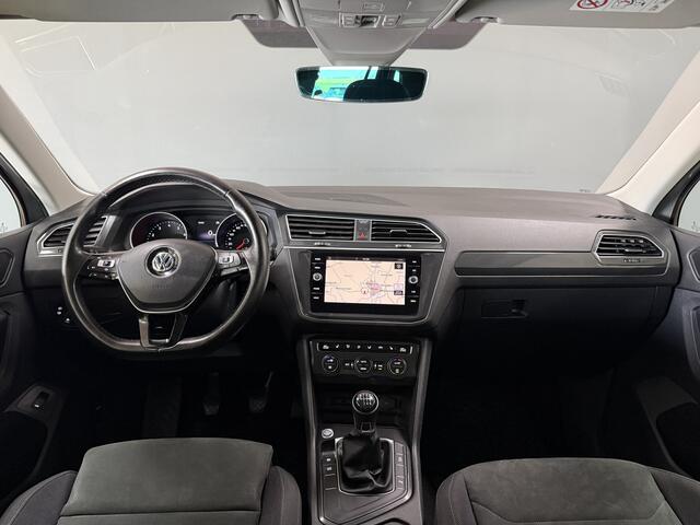Volkswagen TIGUAN 1.5 TSI Comfortline Business | Elektr. Trekhaak | Carplay | Massage