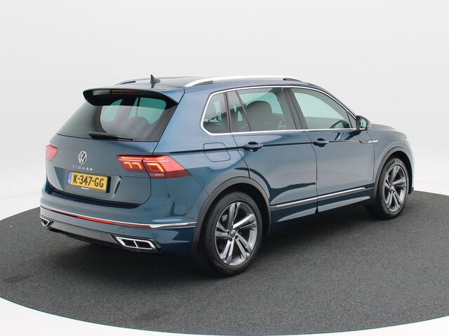 Volkswagen TIGUAN 1.5 TSi 150 Pk Automaat R-Line Business+ | Full LED | Navigatie | 19 Inch | Adaptive Cruise | Privacy Glass | Parkeersensoren | 45.990 Km!!