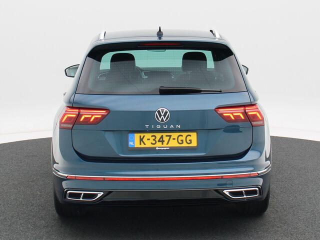 Volkswagen TIGUAN 1.5 TSi 150 Pk Automaat R-Line Business+ | Full LED | Navigatie | 19 Inch | Adaptive Cruise | Privacy Glass | Parkeersensoren | 45.990 Km!!