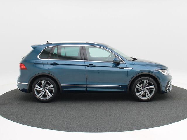 Volkswagen TIGUAN 1.5 TSi 150 Pk Automaat R-Line Business+ | Full LED | Navigatie | 19 Inch | Adaptive Cruise | Privacy Glass | Parkeersensoren | 45.990 Km!!