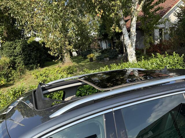 Volkswagen TIGUAN 2.0 TSI 4Motion R-Line 180PK DSGoPanooTrekhaak