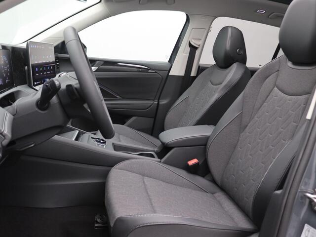 Volkswagen TIGUAN 1.5 eHybrid Life Edition 204PK DSG Adaptieve Cruise Controle, Achteruitrijcamera, Stoel-Stuurverwarming, Elektr. Achterklep, Navi via Apple Carplay/Android Auto, Side Assist, Keyless, Trekhaak, 19" LM Velgen