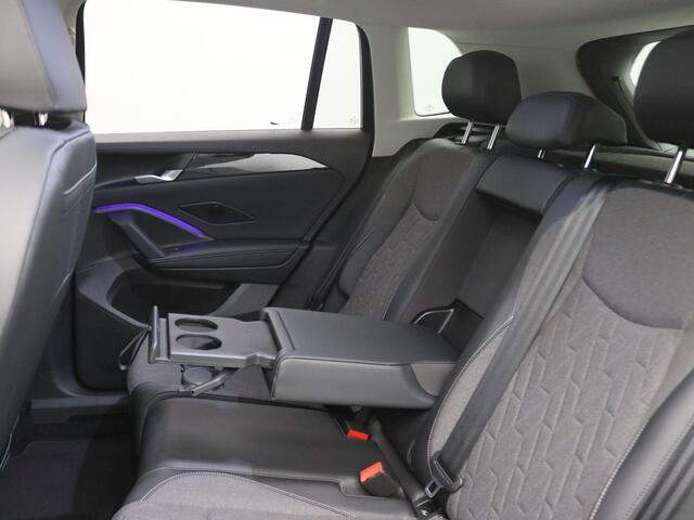Volkswagen TIGUAN 1.5 eHybrid Life Edition 204PK DSG Trekhaak, 19" LM Velgen, Adaptieve Cruise Controle, Achteruitrijcamera, Side Assist, Navi via Apple Carplay/Android Auto, Keyless, Stoel-Stuurverwarming, Elektr. Achterklep