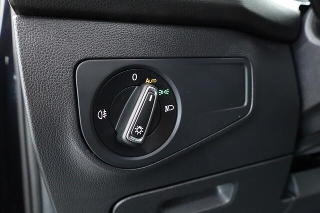 Volkswagen TIGUAN Allspace 1.5 TSI DSG 7 persoons | Pano | Elek. Trekhaak | Stoel- Stuurverw. | Camera | Adapt. Cruise | Navi
