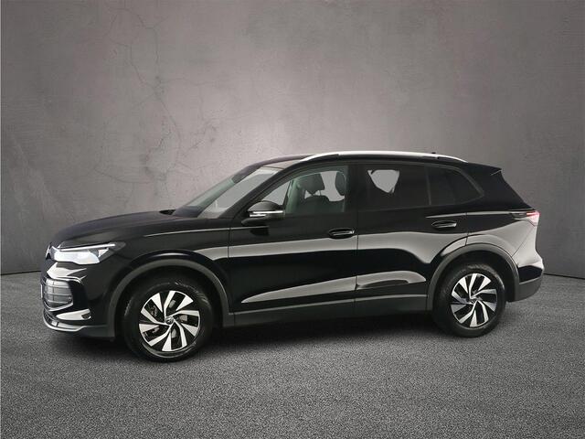 Volkswagen TIGUAN Life Edition 1.5 eTSI 150pk DSG Automaat Trekhaak, Adaptive cruise control, Achteruitrijcamera, Elektrische achterklep, Navigatie, Parkeersensoren