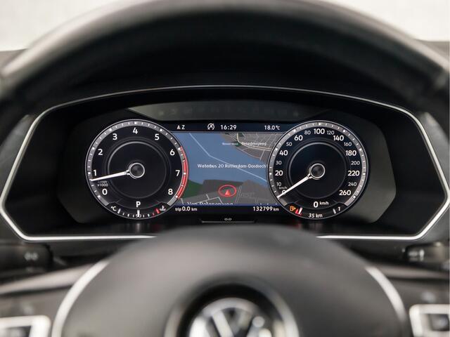 Volkswagen TIGUAN Allspace 1.4 TSI Highline Sport 7 Persoons 150Pk Automaat (PANORAMADAK, VIRTUAL COCKPIT, LEDER, MEMORY SEATS, 360 CAMERA, APPLE CARPLAY, STOELVERWARMING, LED KOPLAMPEN, GETINT GLAS, ADAPTIVE CRUISE, PARKEER ASSISTENT, NIEUWSTAAT)