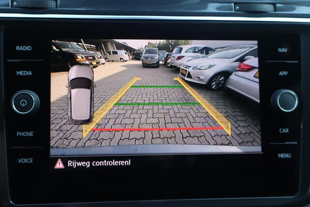 Volkswagen TIGUAN Allspace 1.5 TSI Highline (BTW AUTO), Navigatie, Camera, Virtual cockpit, Trekhaak, Cruise control, Climate control, Stoelverwarming