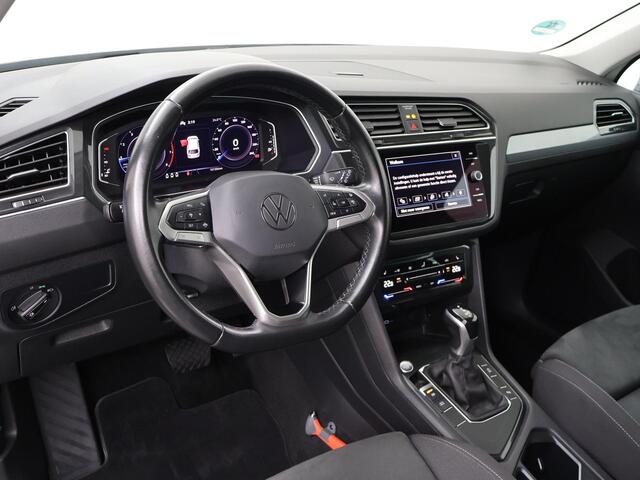Volkswagen TIGUAN 1.5 TSI Life Business | 150 PK | Automaat | Trekhaak wegklapbaar | Ergo-Active voorstoelen |
