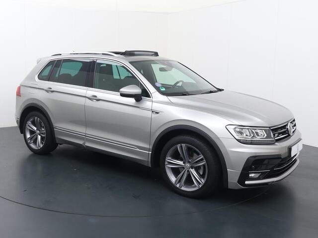 Volkswagen TIGUAN 1.5 TSI ACT Highline Business R | 150 PK | Automaat | Multifunctioneel stuurwiel | Panoramadak | Stoelverwarming | Cruisecontrol |